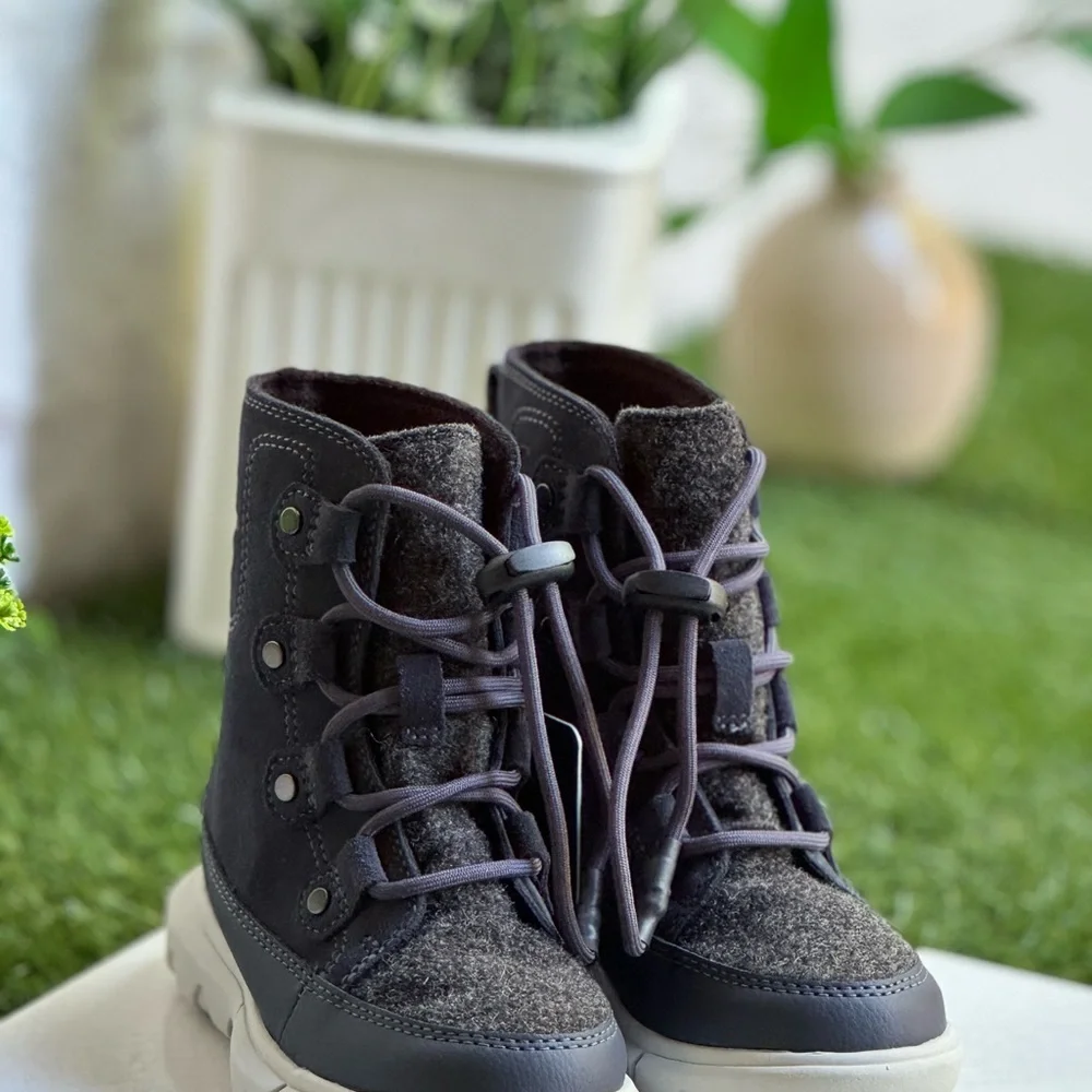 Sorel Kids' Explorer Waterproof Lace-up Boot In India Ink/ Moonstone Size 10 new